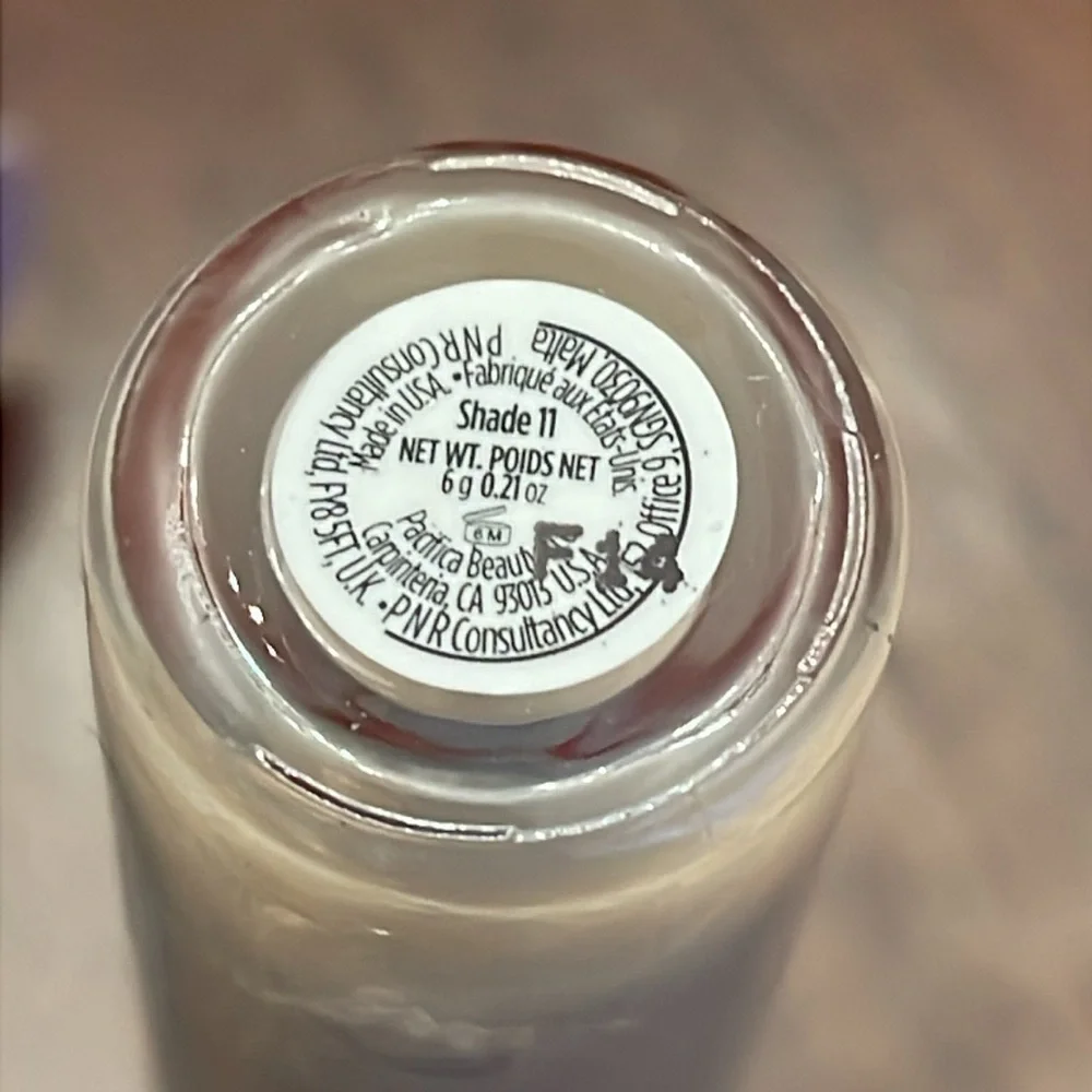 Pacifica Dream Lit Concealer Shade 11 100 Vegan New size .21oz